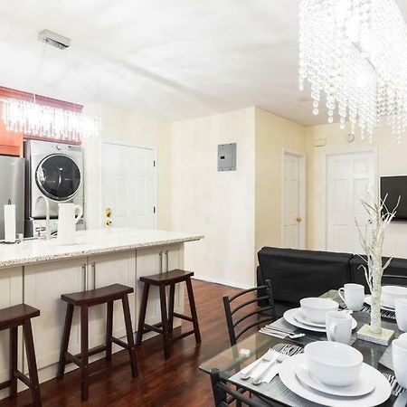 Brooklyn 3 Bedroom 1 Bathroom 8 Minutes To Subway 30 Minutes To Manhattan ニューヨーク エクステリア 写真