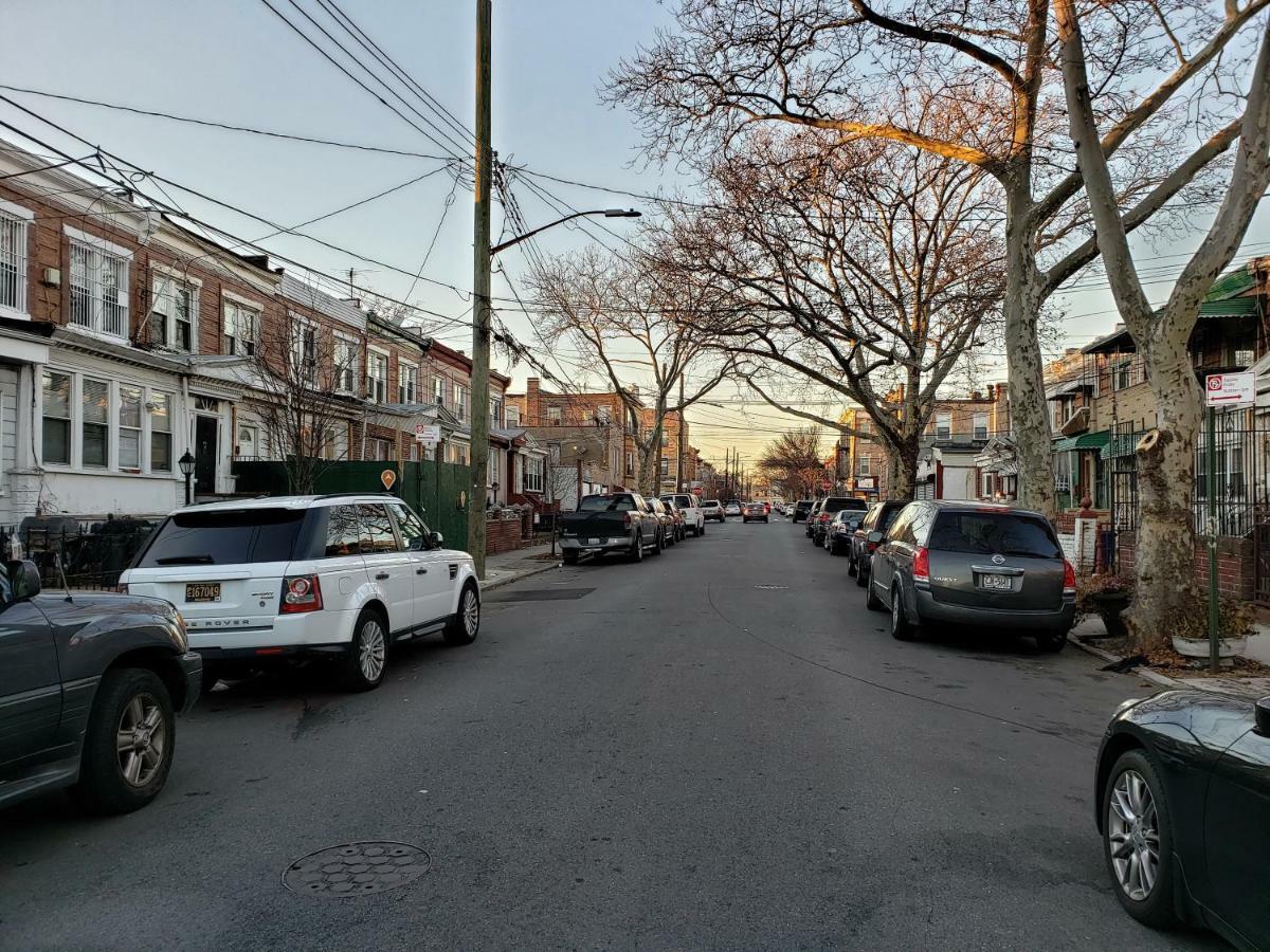 Brooklyn 3 Bedroom 1 Bathroom 8 Minutes To Subway 30 Minutes To Manhattan ニューヨーク エクステリア 写真